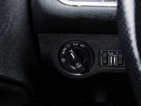 Used 2020 Dodge Challenger GT RWD image 31