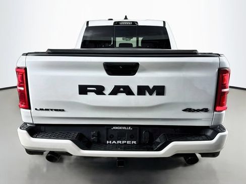 Used 2025 RAM 1500 Limited AWD/4WD image 8