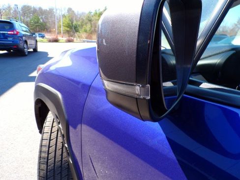 Certified 2024 Subaru Crosstrek 2.0i Premium image 3