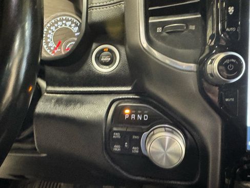 Used 2022 RAM 1500 Laramie w/ Night Edition image 29