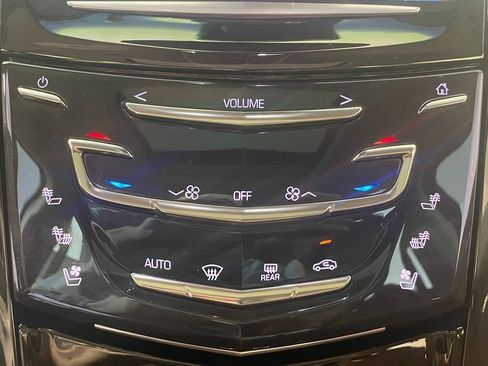 Used 2016 Cadillac Escalade ESV Premium image 22