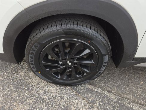 Used 2017 Hyundai Tucson SE AWD/4WD image 27