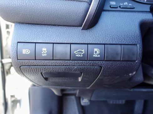 Certified 2023 Toyota Camry SE image 20