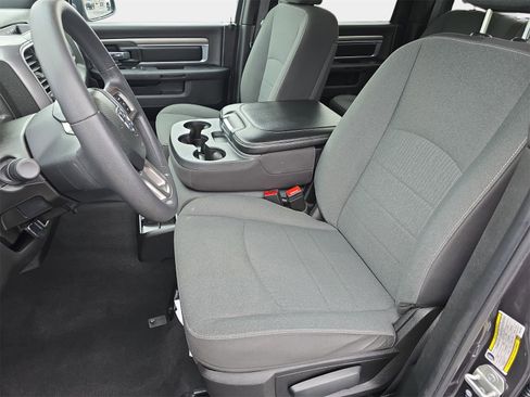 Used 2024 RAM 1500 Classic Warlock image 14