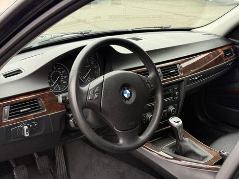 Used 2012 BMW 328i xDrive Wagon AWD/4WD image 10