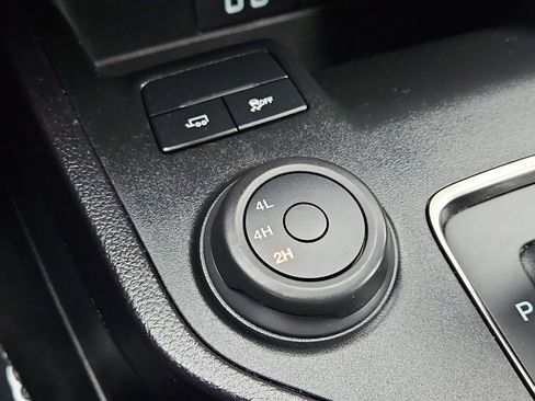 Used 2023 Ford Ranger XLT w/ Equipment Group 301A Mid image 16