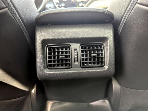 Used 2022 Toyota Camry XSE image 48