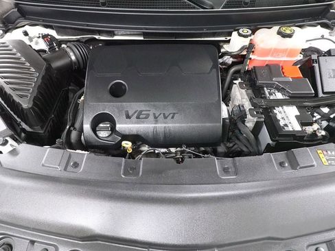 Used 2018 Buick Enclave Avenir w/ Avenir Technology Package AWD/4WD image 38