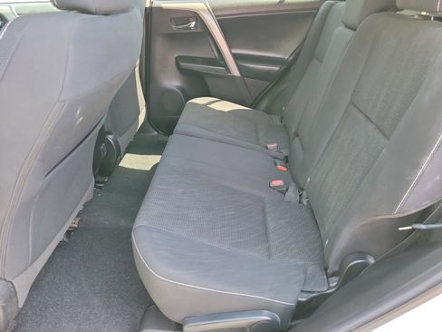 Used 2018 Toyota RAV4 XLE image 8