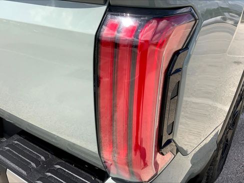 Used 2023 Toyota Tundra Limited w/ TRD Off-Road Package image 30