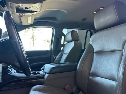 Used 2019 Chevrolet Tahoe LT image 21