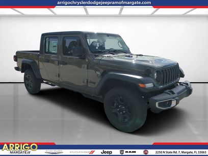 New 2026 Jeep Gladiator Sport