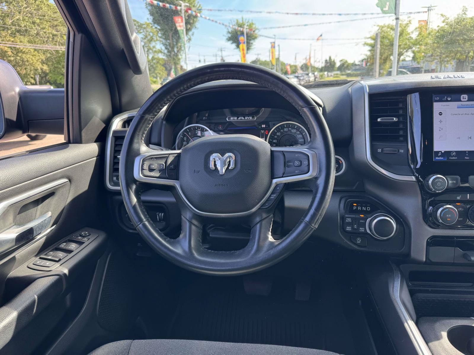 Used 2022 RAM 1500 Big Horn AWD/4WD image 20