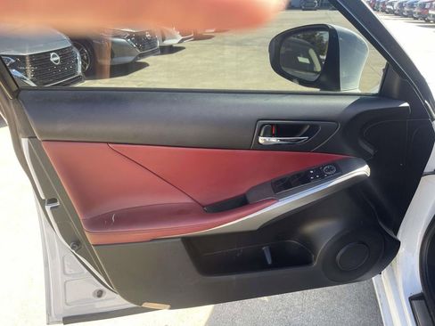 Used 2014 Lexus IS 350 image 19