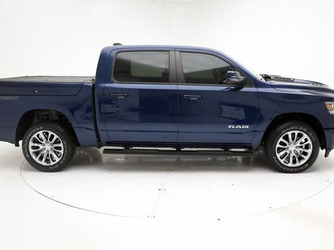Used 2023 RAM 1500 Laramie AWD/4WD image 3