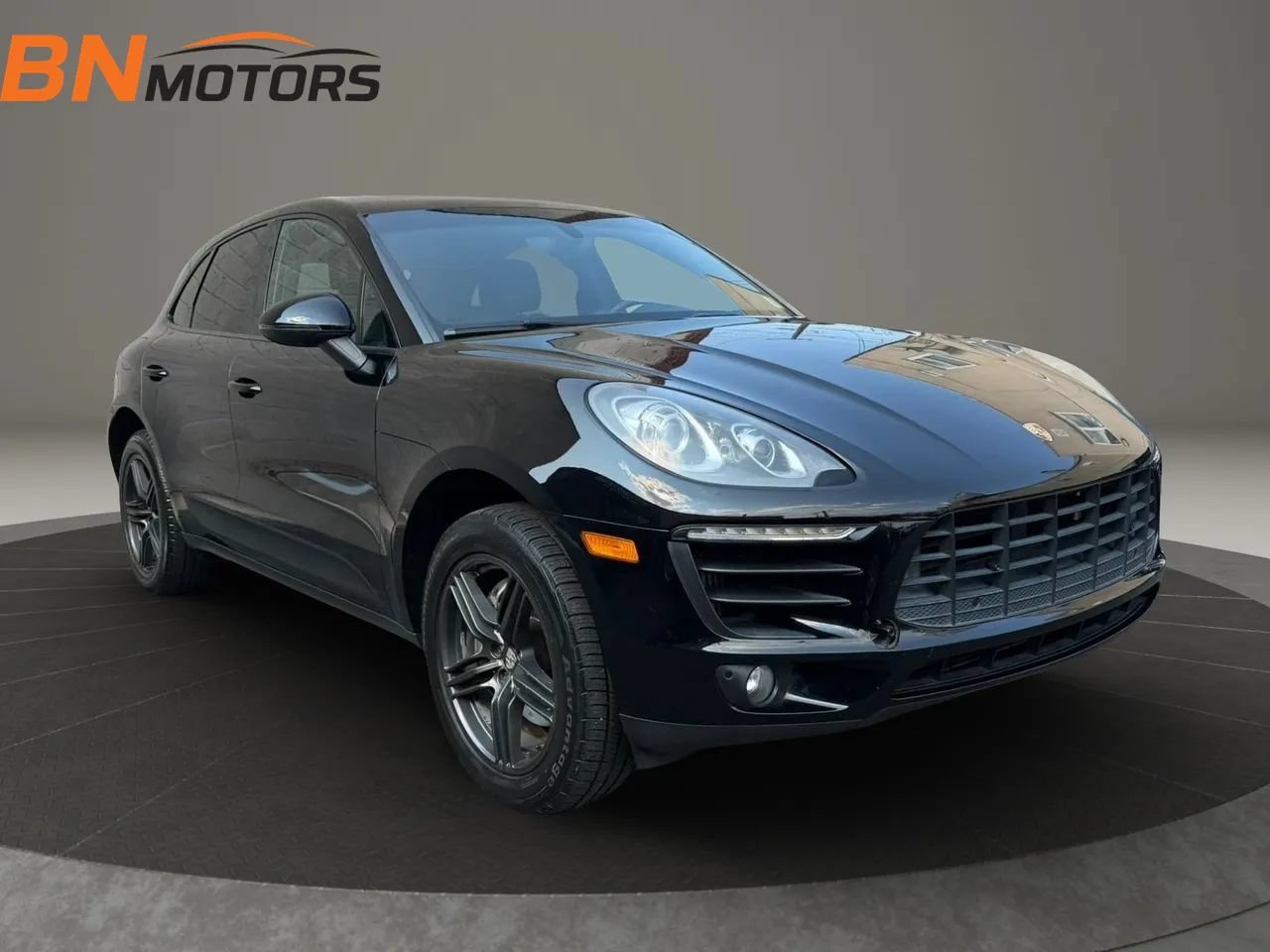 Used 2015 Porsche Macan S AWD/4WD image 4