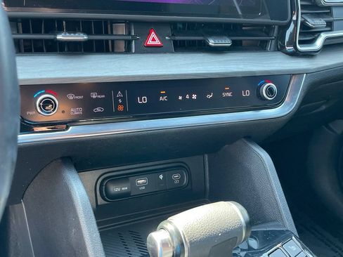 Certified 2024 Kia Sportage X-Line AWD/4WD image 17