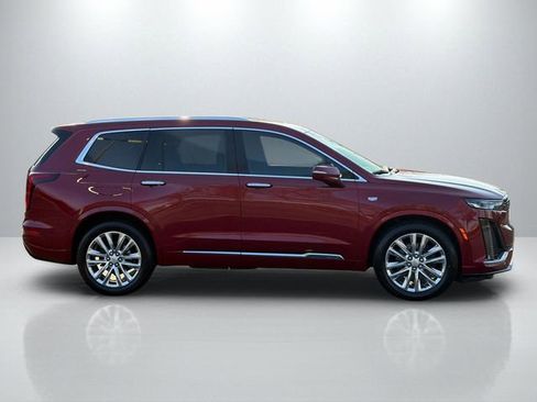 Used 2020 Cadillac XT6 Premium Luxury FWD image 8