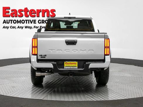 Used 2024 Toyota Tacoma TRD Off-Road AWD/4WD image 5