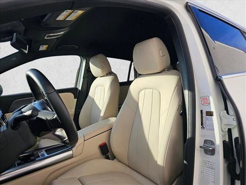 Used 2025 Mercedes-Benz GLA 250 4MATIC image 20