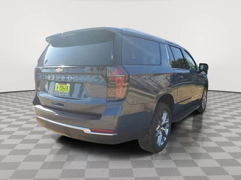 New 2026 Chevrolet Suburban LS image 3