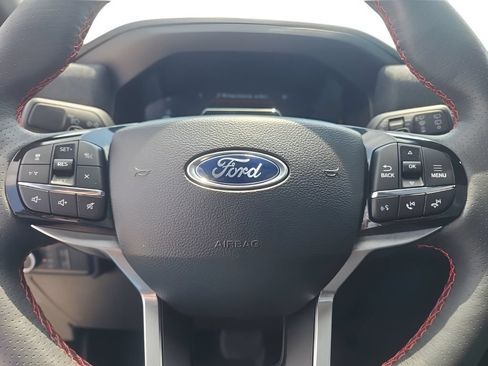 Used 2026 Ford Explorer ST AWD/4WD image 11