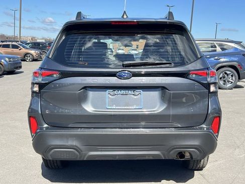 Certified 2025 Subaru Forester Base image 30