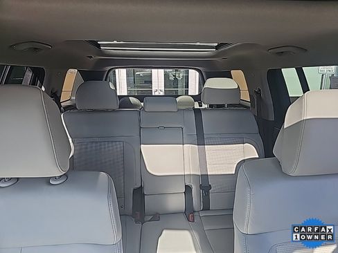 Used 2024 Hyundai Santa Fe Limited image 28