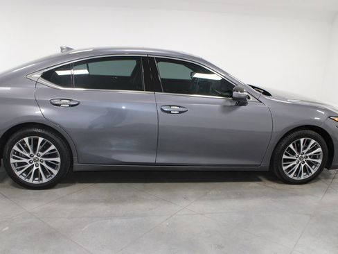 Used 2021 Lexus ES 350 w/ Premium Package image 11