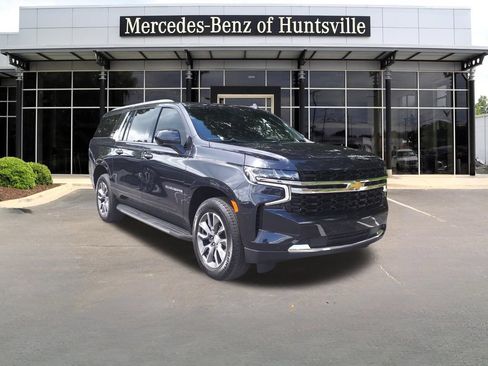 Used 2024 Chevrolet Suburban LS w/ Driver Alert Package AWD/4WD image 1