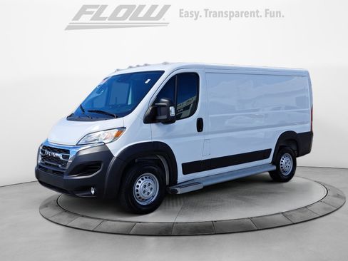 Used 2025 RAM ProMaster 2500 w/ U-Haul Equipment Group FWD image 4