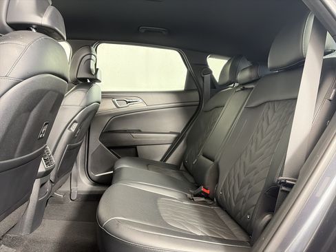 Used 2024 Kia Sportage X-Line AWD/4WD image 7