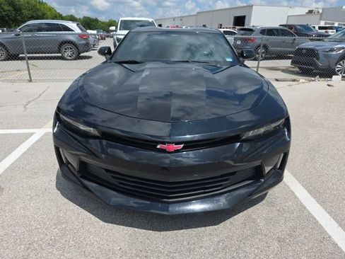 Used 2017 Chevrolet Camaro LT RWD image 8