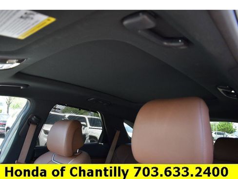 Used 2022 Genesis GV70 2.5T w/ Advanced Package AWD/4WD image 20