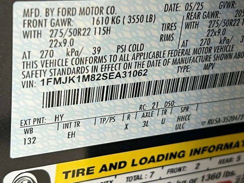 Used 2025 Ford Expedition Max Platinum w/ Stealth Appearance Package image 30