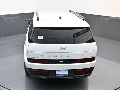 Used 2026 Hyundai Santa Fe SEL FWD image 17