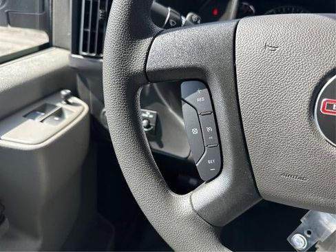 New 2025 GMC Savana 3500 Extended w/ Driver Convenience Package image 23