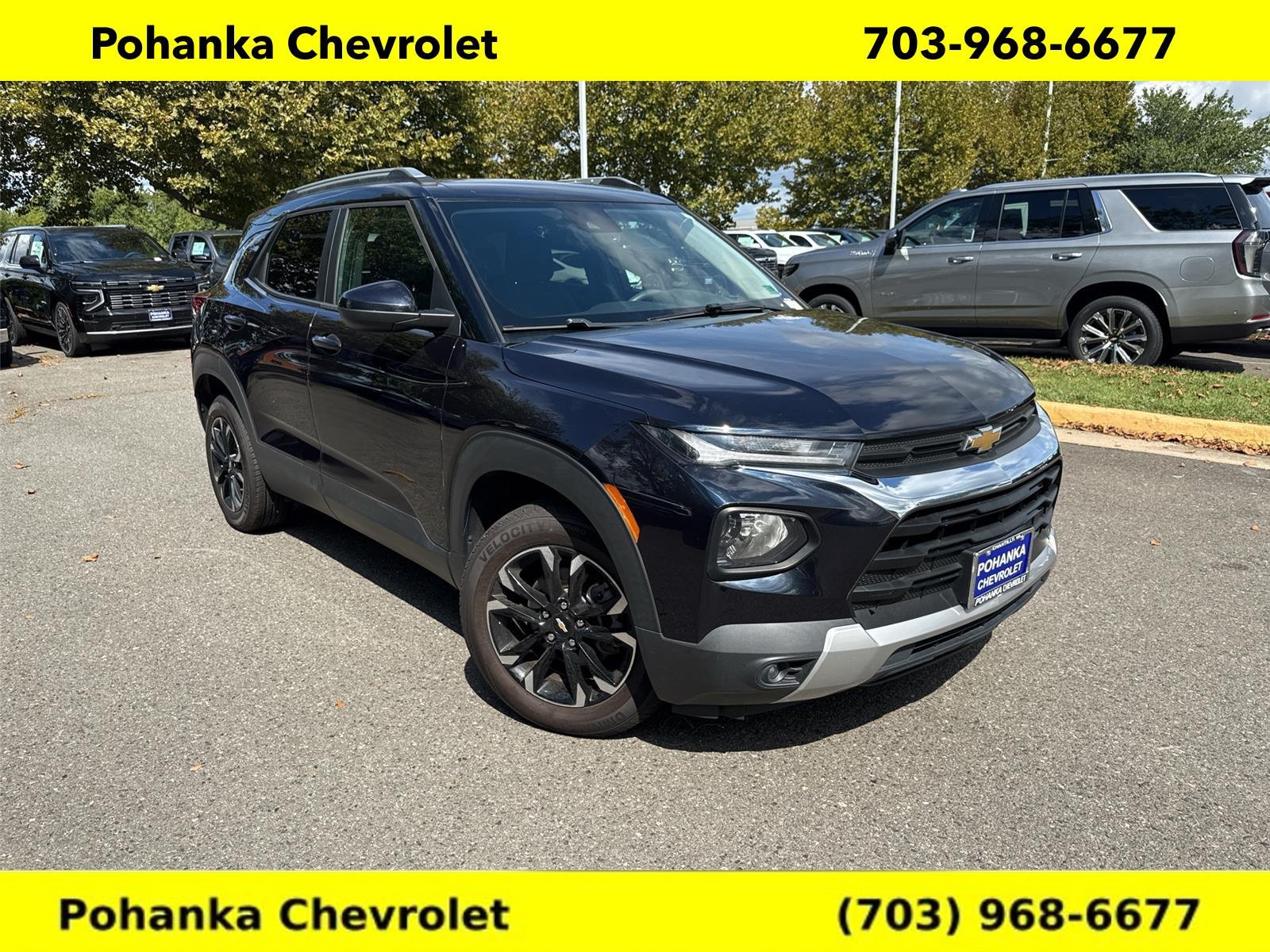 Used 2021 Chevrolet TrailBlazer LT w/ Convenience Package AWD/4WD image 1