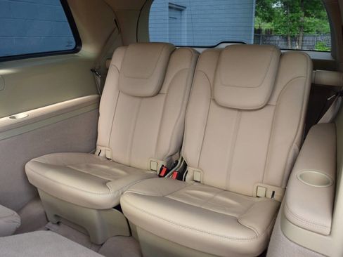 Used 2011 Mercedes-Benz GL 550 4MATIC image 58