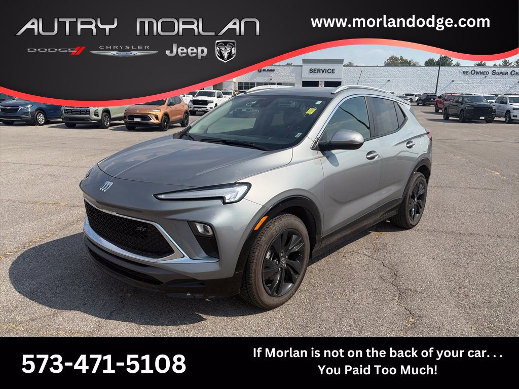 Used 2024 Buick Encore GX Sport Touring FWD image 1