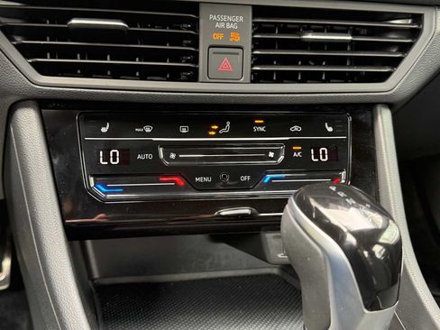 Certified 2026 Volkswagen Jetta Sport FWD image 22