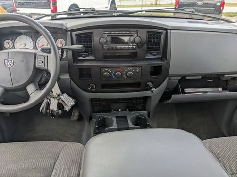 Used 2006 Dodge Ram 3500 Truck ST w/ Trailer Tow Group RWD image 17