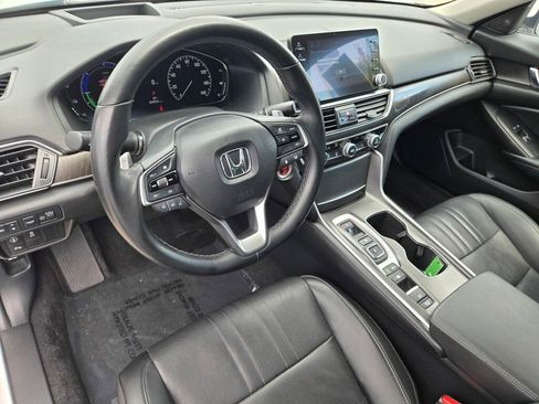 Certified 2022 Honda Accord Touring image 12