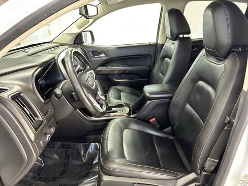 Used 2018 GMC Canyon SLT image 13