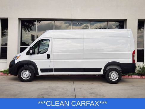 Used 2026 RAM ProMaster 2500 w/ Convenience Group FWD image 4