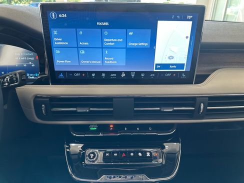 Used 2025 Lincoln Corsair Grand Touring w/ Equipment Group 302A AWD/4WD image 35