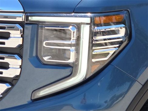 Used 2024 GMC Sierra 1500 Denali image 4