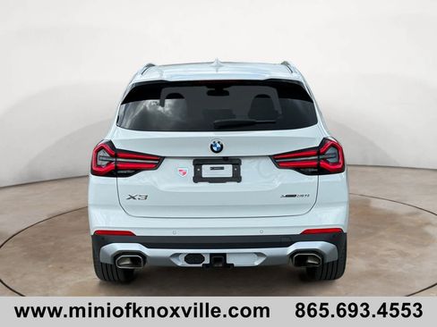 Used 2024 BMW X3 xDrive30i w/ Premium Package w/ZPA AWD/4WD image 4
