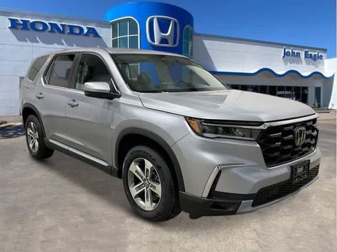 New 2025 Honda Pilot EX-L image 9
