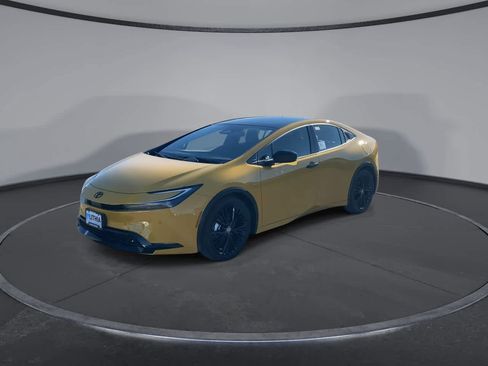 New 2026 Toyota Prius Plug-In Hybrid image 4